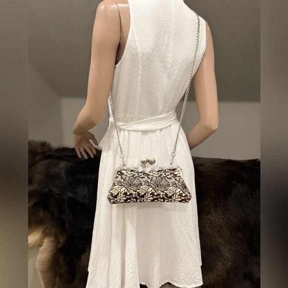 Lace Print Real hair-on-horsehide Kisslock Clutch/Wristlet Evening Bag/Crossbody